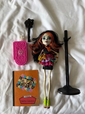 2012 Monster High Skelita Calaveres Scaris City of Fright Debut doll.